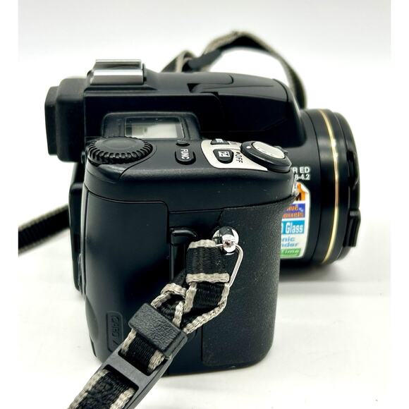 Nikon Coolpix 5700 5MP Digital Camera W/ Accessories Manual SD Card Working - Picture 5 of 16